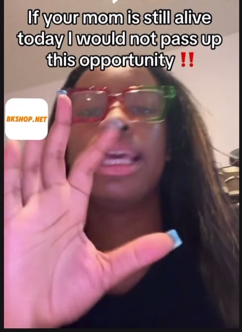 Mom, I Want to Hear Your Story: A Mother’s Guided Journal To Share Her Life & Her Love (Hear Your Story Books)